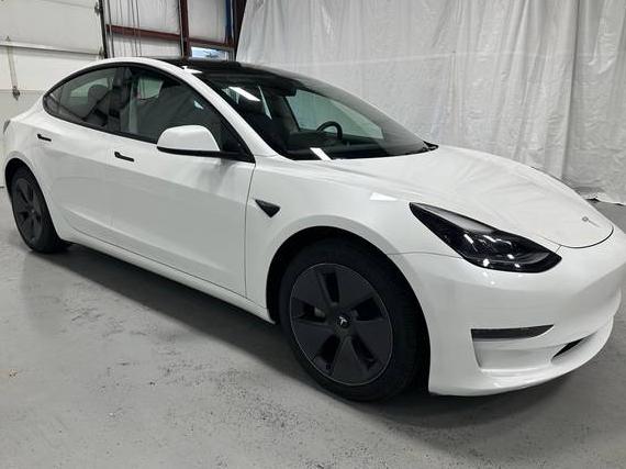 TESLA MODEL 3 2023 5YJ3E1EAXPF598826 image